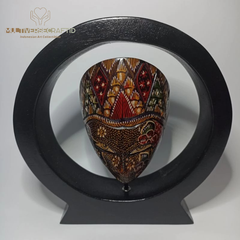 Topeng Wayang Batik - Frame Topeng Panji Ukuran S Model Bulat Kayu Batik Tulis