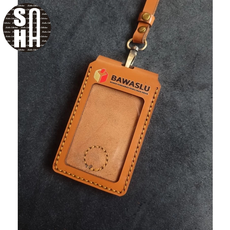 

LOGO BERWARNA ID CARD NAMETAG HOLDER KULIT MODEL FLIP MAGNET LOGO WARNA