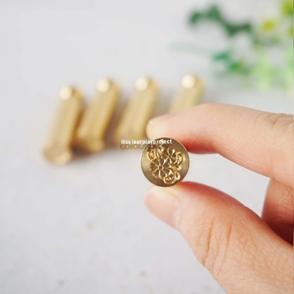

Wax Stamp Seal 12mm Motif (1) | colourplay.