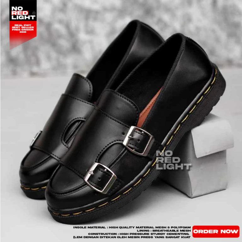 Sepatu Sandal Casual Slop Hitam Pria Wanita