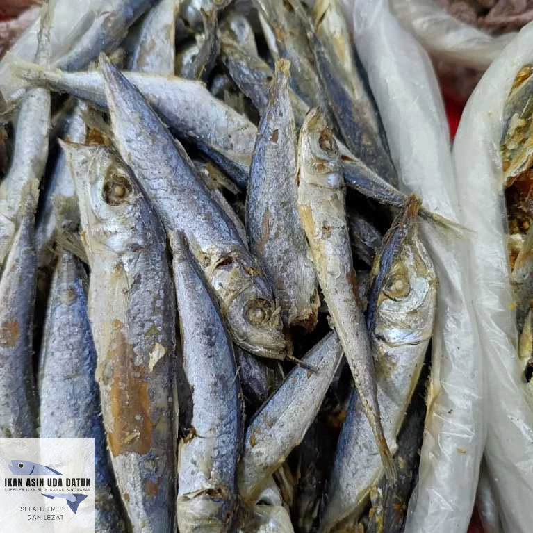 

IKAN ASIN REBUSAN CUEK 1/4 KG