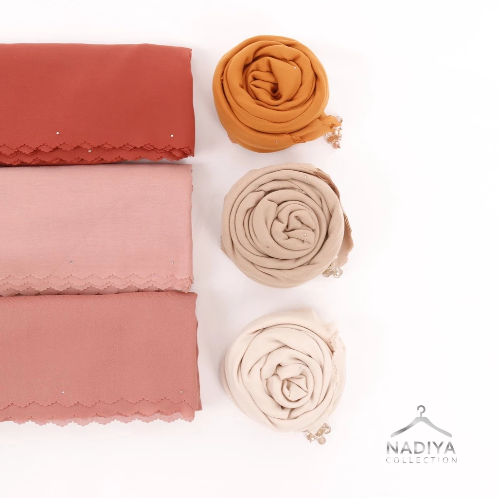 Everyday Scarf - Louisaluna Tapis Voal Square Crystal Scarves by Nadiya