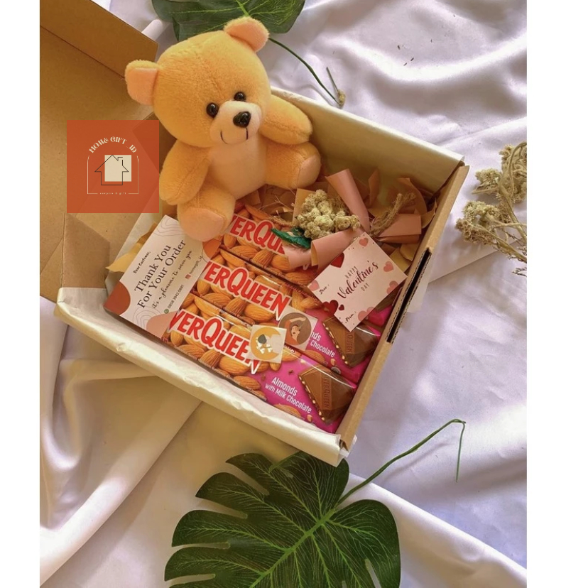 

Hampers Gift Box Valentine Days/ Hampers Gift Box Coklat/ Gift Box/ Kado Ulang Tahun/ Kado Wisuda/ Kado Anniversary/ Kado Valentine / Kejutan / Surprise