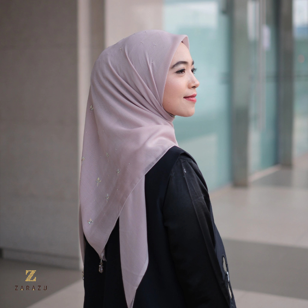 Syahrini Scarves - Donna Today Scarf Paris Japan Crystal Premium by Zarazu