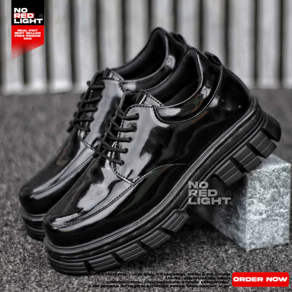 Sepatu Oxford Hak Tinggi Glossy Docmart Hitam Wanita