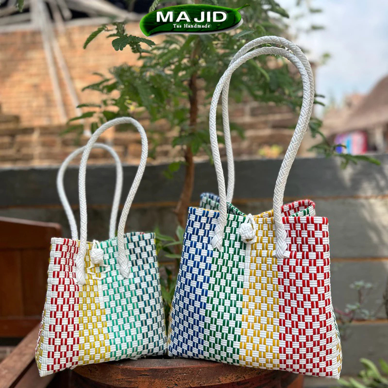 MAJID TAS HANDMADE - Tas Belanja Anyaman Plastik Jali Rainbow