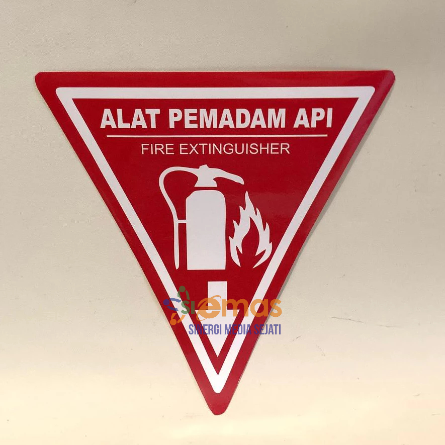 

Stiker APAR Ekonomis | Stiker Cara Penggunaan APAR | Stiker Alat Pemadam Api Ringan