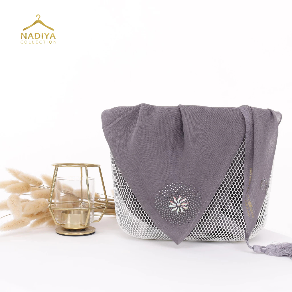 Ayu Lestari Scarf - Daily Kaia Scarf Paris Japan Square Crystal Premium by Nadiya