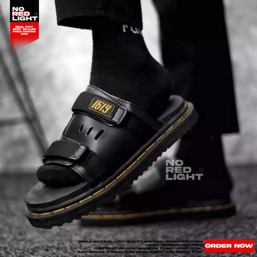 Sandal Slop Pria Slide Docmart Hitam