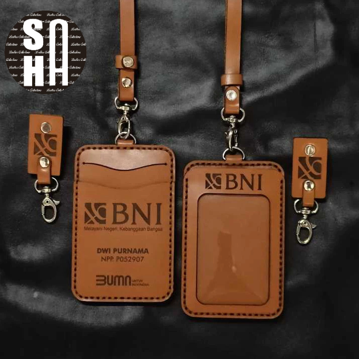 

ID CARD HOLDER NAMETAG KULIT HOLDER CUSTOM 4 LAPIS 3 SLOT CARD