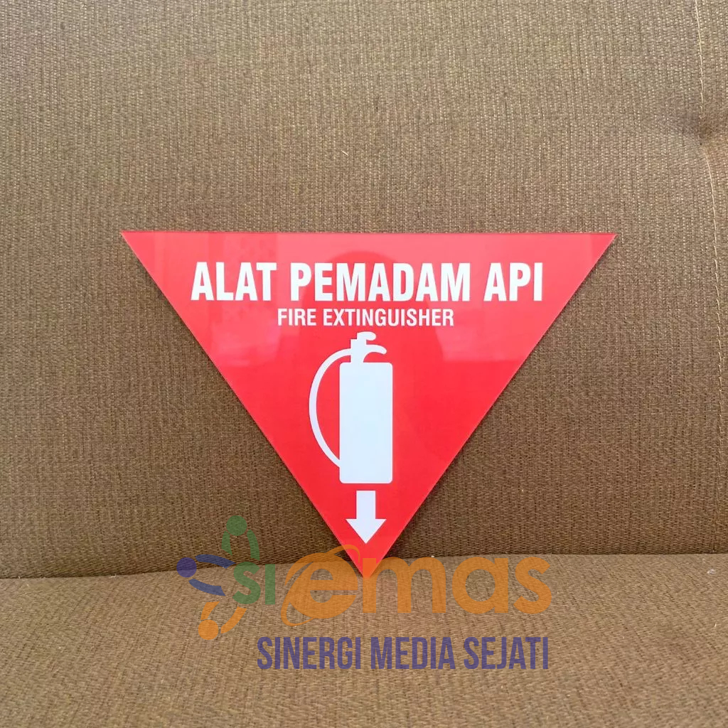 

Akrilik Segitiga APAR | Akrillik Tanda Alat Pemadam Api Premium | Akrilik Segitiga Pemadam Api Bening | Akrilik Rambu Pemadam | Akrilik Tanda Segitiga APAR
