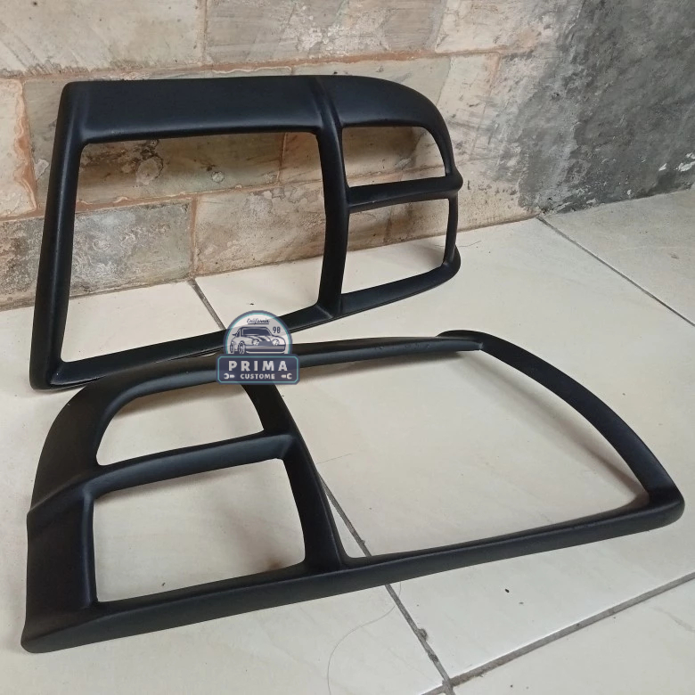 GARNISH DEPAN VITARA ESCUDO GEN 2