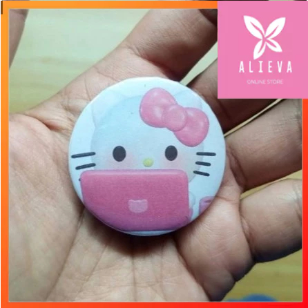Pin Bros 4,4 CM Bulat Peniti Tas Totebag Ransel Hello Kitty 3D - ALI0006