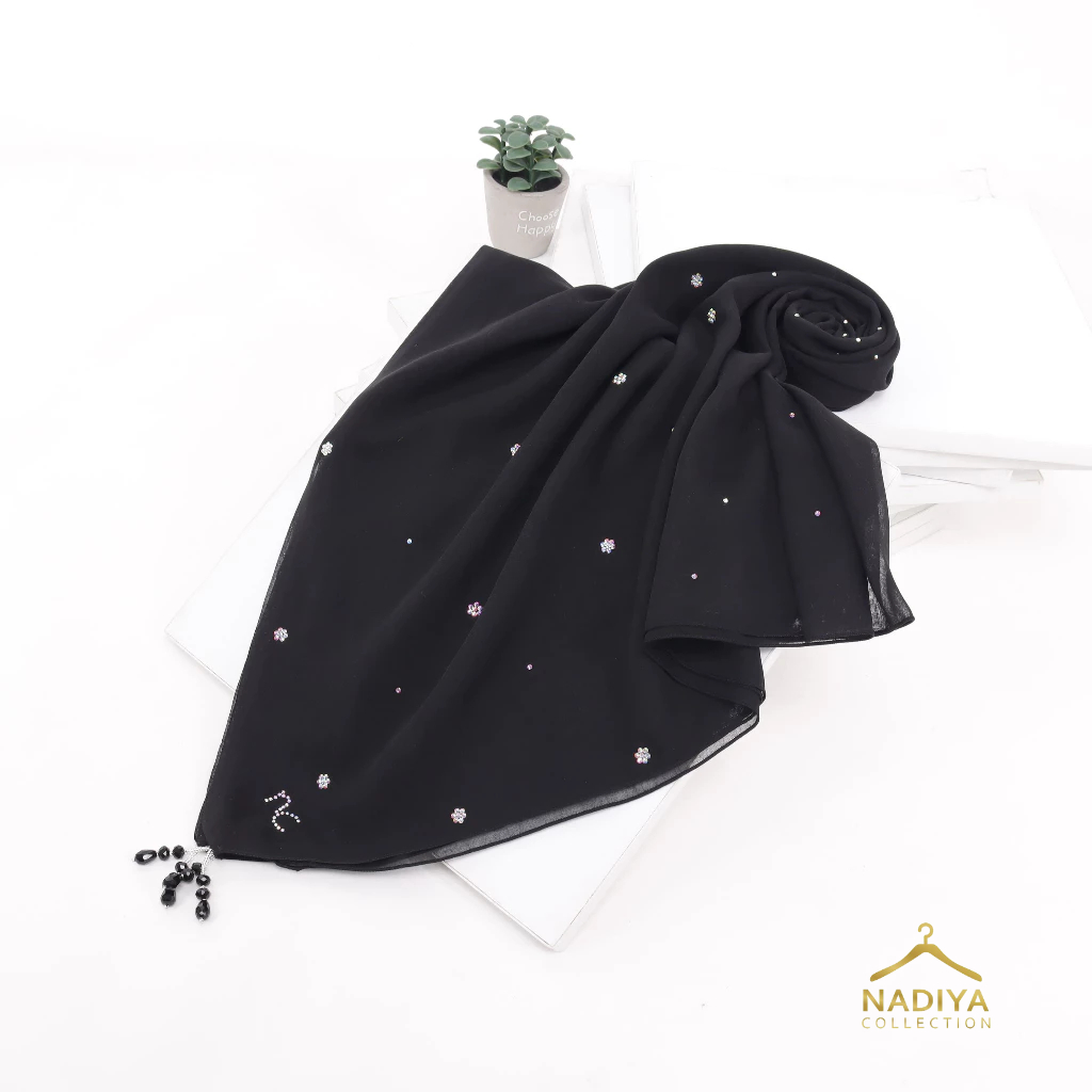 Ayu Lestari Scarf - Today Kaia Scarf Paris Japan Square Crystal Premium by Nadiya