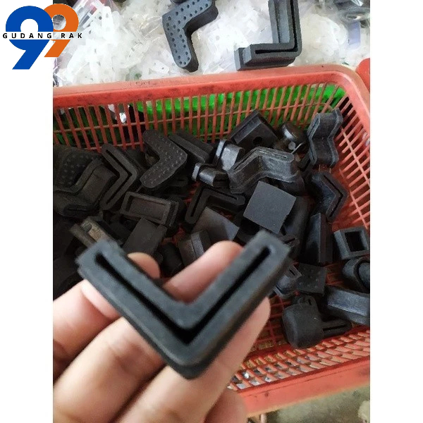 Karet Siku 4x4 Kaki Rak Siku Besi - Hitam