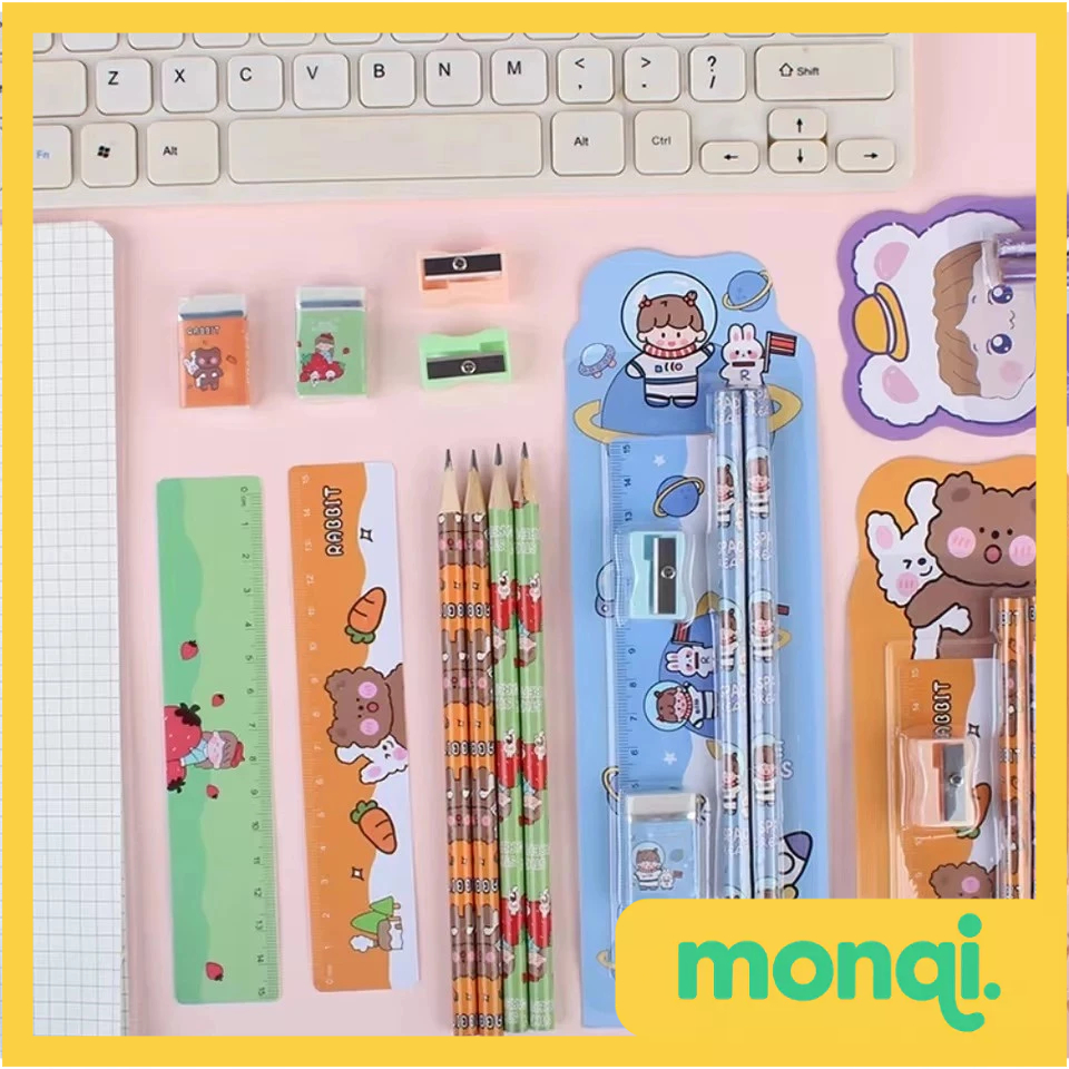 

MONQI Stationery Set 5 In 1 Alat Tulis Anak Sekolah Penghapus Penggaris Pensil Serutan Karakter Lucu