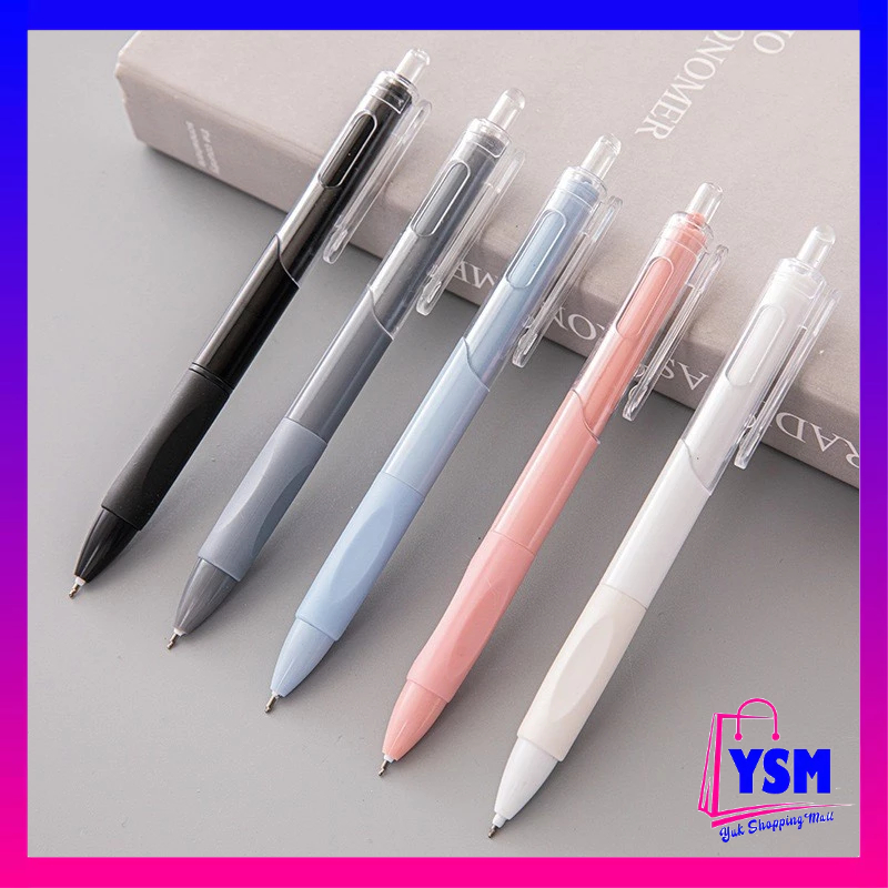 

YSM Pulpen Gel Retractable 0.5mm Pena Cetekan Warna Polos Tinta Hitam Pena Aesthetic Cepat Kering Pen Tinta Gel Mekanik Ujung Lancip Bolpoin Cetek Alat Tulis Kantor Cute Ballpoint School Stationery ATK Murah