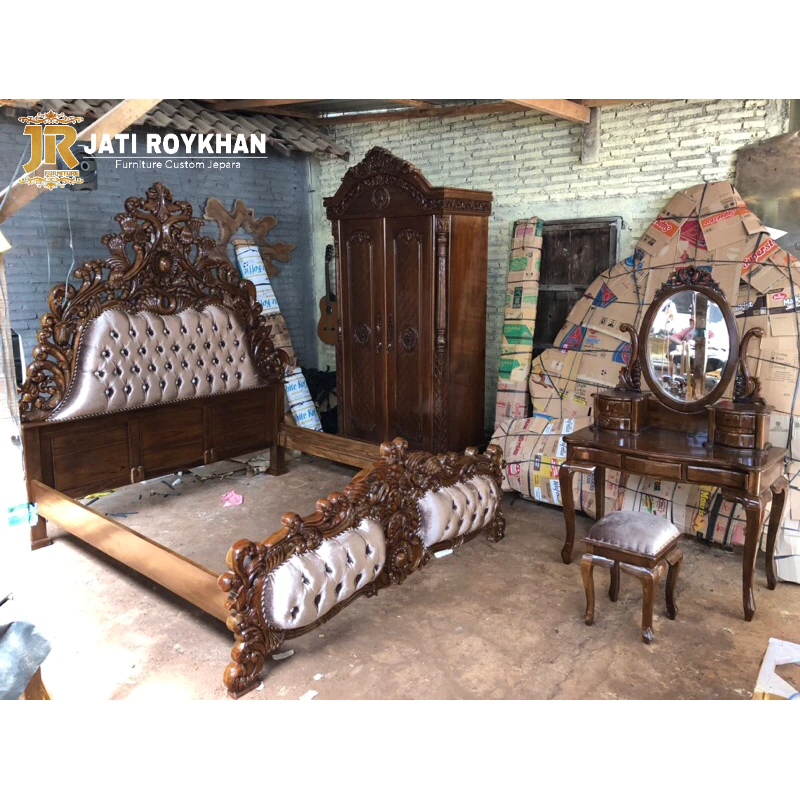 REAL PICT  SET KAMAR DIPAN TEMPAT TIDUR JATI LEMARI DAN MEJA RIAS