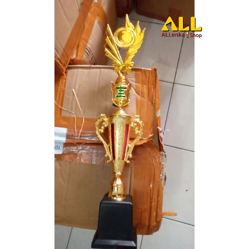 piala, Thropy kaki 1
