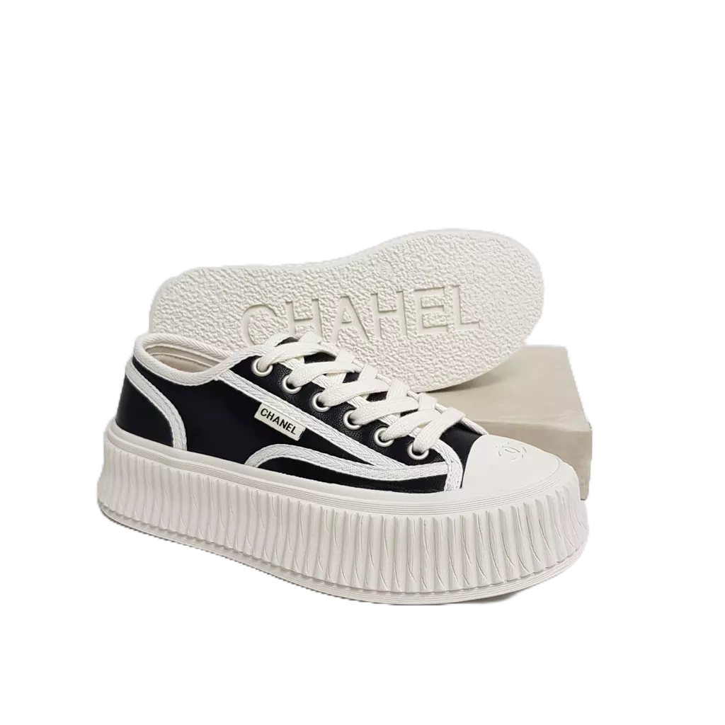 TERMURAH SEPATU FASHION WANITA LEATHER MADE IN CINA SIZE 36-40 /SNEAKERS WANITA/SEPATU JALAN/SEPATU 