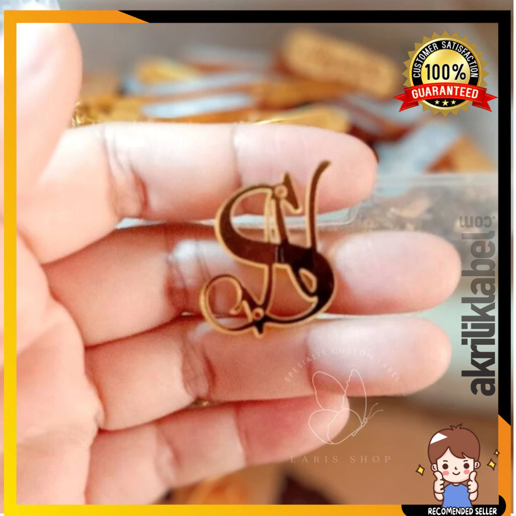 

Custom Label Akrilik Inisial - Label Hijab Inisial Nama Brand Usaha Logo Brand lABEL Gamis Baju