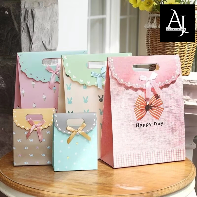 

[Satuan] Paperbag Tutup Flip Perekat Velcro