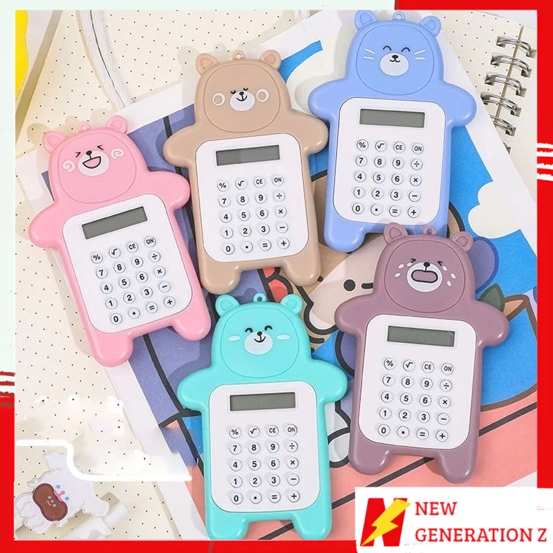 

NGZ Calculator Mini Portable Motif Bear Kalkulator Portable Mini Beruang Kalkulator Unik Kalkulator 8 Digit Mini Portable Kalkulator Beruang Tombol Karet Kalkulator Sekolah Stationary Warna Warni