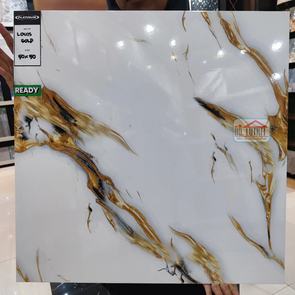 Keramik Lantai Halus 50x50 Platinum Louis Gold - Keramik Rectified / Keramik Nat Cutting Jepara