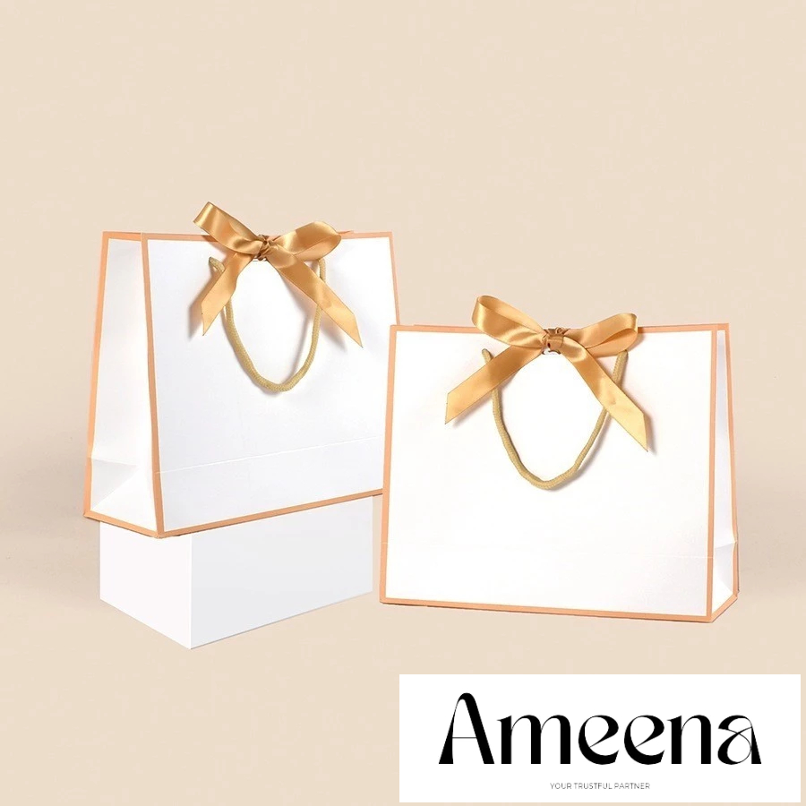 

[Satuan] Paperbag hitam putih/ putih gold persegi (sudah termasuk PITA & TALI)