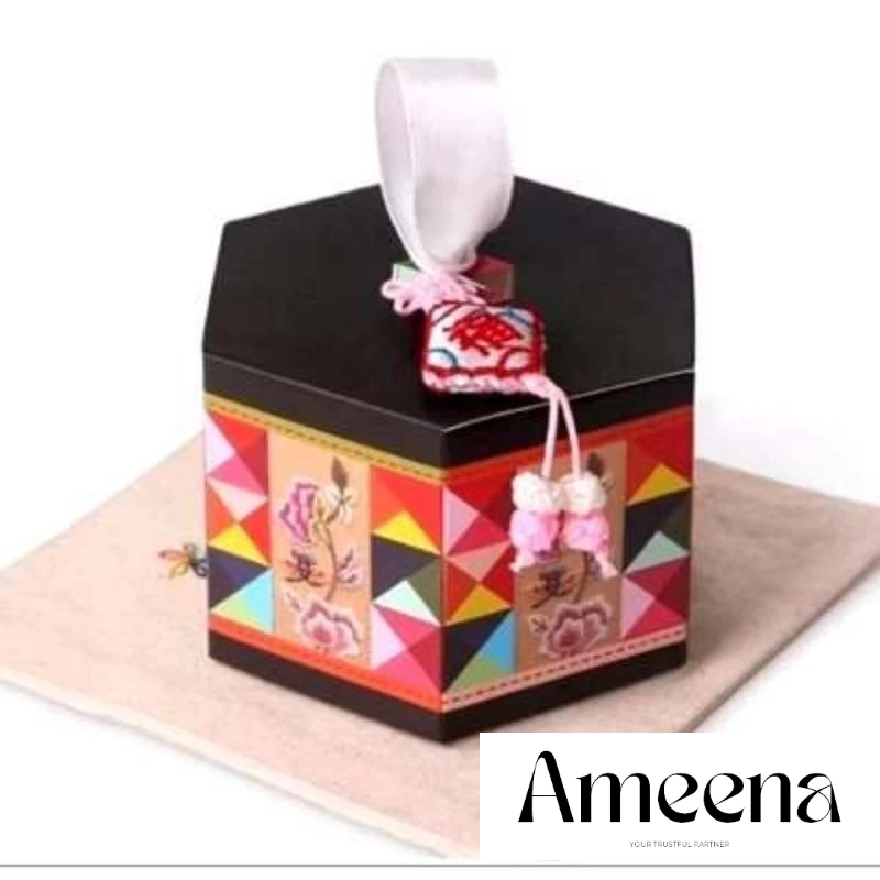 

KOREAN HEXAGONAL GIFT BOX/ KOTAK KADO KARTON PERMEN WEDDING SOUVENIR MINI