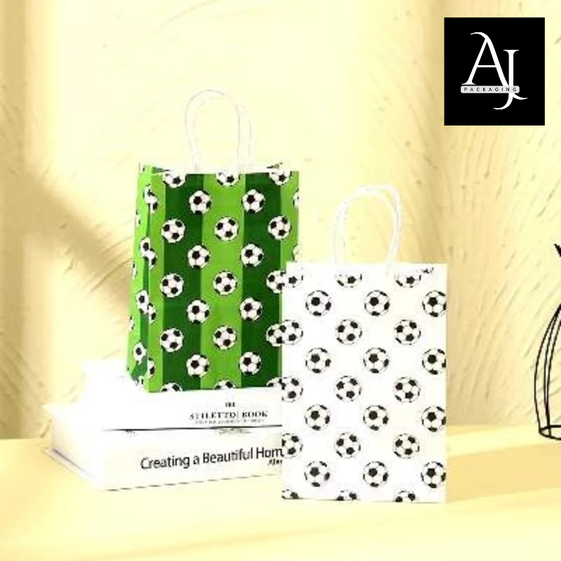 

[SATUAN] Paper bag motif Bola Olahraga anak cowo/ Paperbag goodiebag anak ulang tahun/Tas Kado motif Sport Sepakbola Basket Football Voli