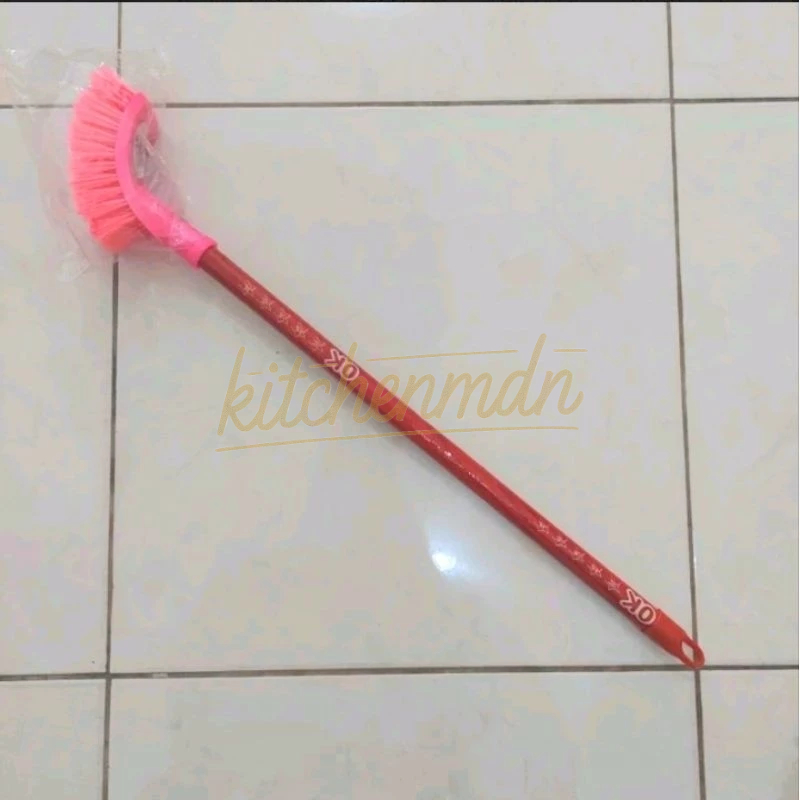 Sikat Pembersih WC Lengkung gg Kayu - KitchenMdn