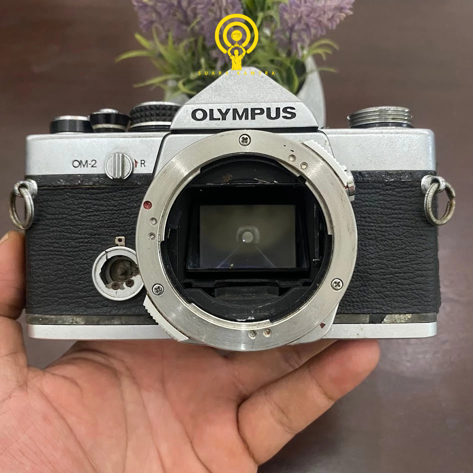 KAMERA ANALOG OLYMPUS OM2
