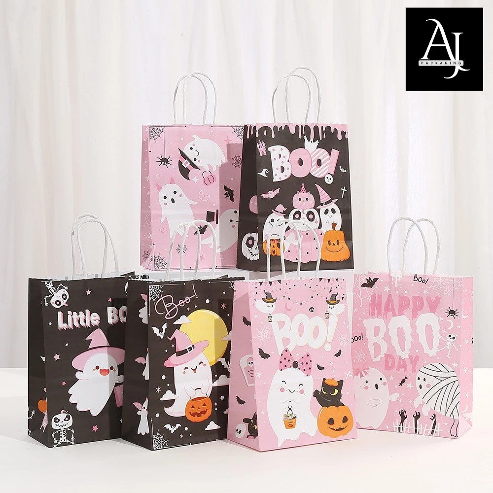 

Paperbag Halloween/ Tas Kado edisi Halloween/ Paperbag motif Ghost Hantu Halloween/Giftbag
