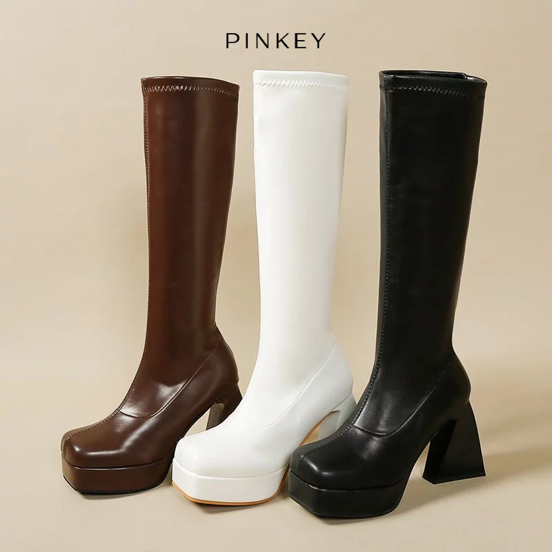 PINKEY P295 Boots Panjang Wanita Heels 10cm Platform Hitam Putih