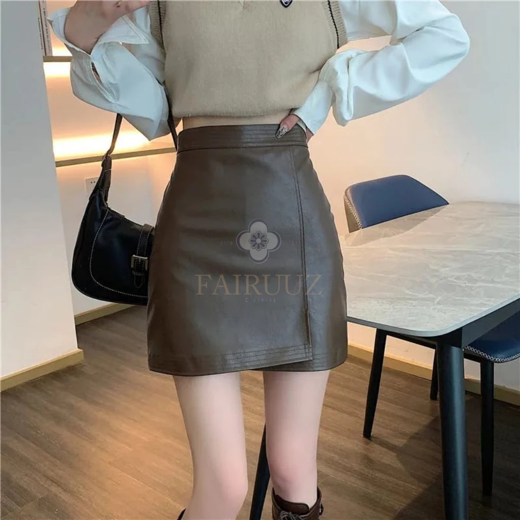 Rok Mini Ketat Seksi Bodycon High Waist Rok Kulit PU Leather Desain Sabuk Warna Solid
