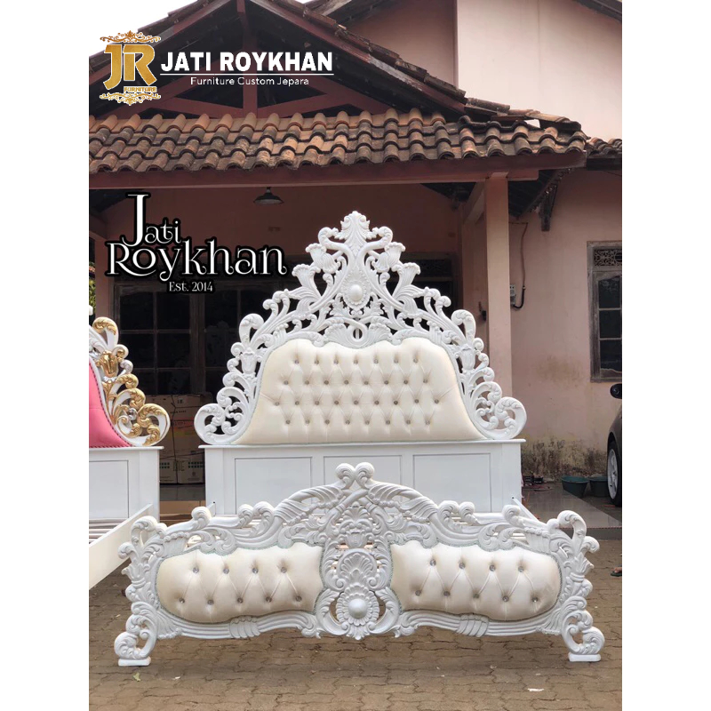 Dipan Barong Tempat tidur ukir jati Putih duco Jepara