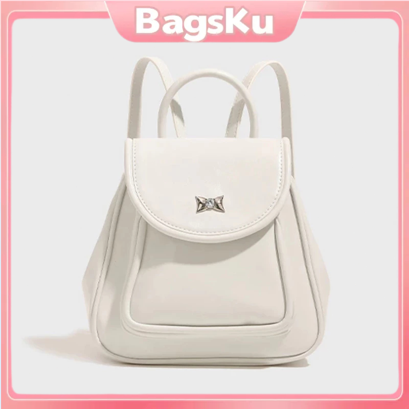 Tas Ransel Kecil Wanita - Fashion Terbaru dengan Design Elegan, Tas Bahu Putih Stylish untuk Sehari-