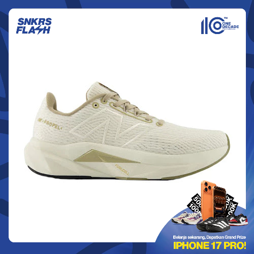 NEW BALANCE FUELCELL PROPEL V5 BEIGE Sepatu Lari Wanita