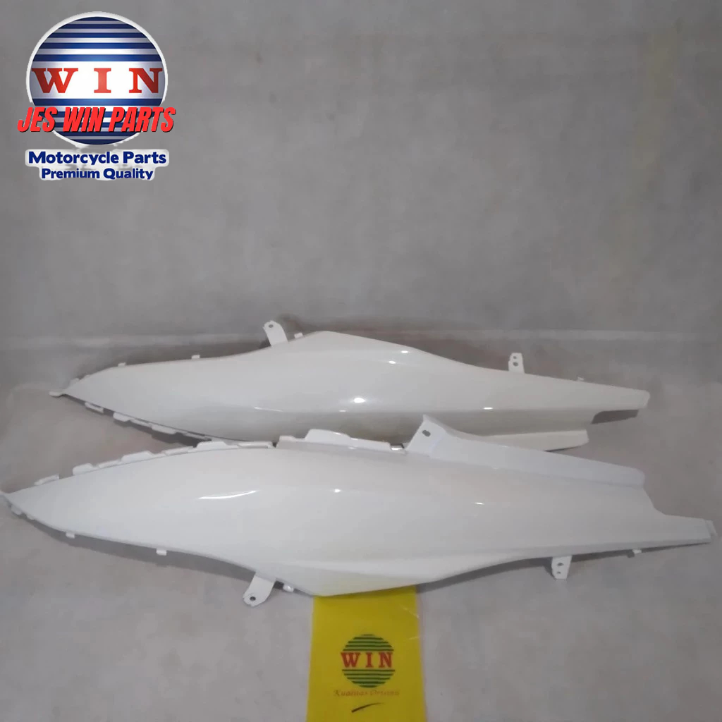 Cover Body Belakang Mio Soul GT PUTIH 115 2012 2013 2014 (1 SET KANAN KIRI) Original WIN