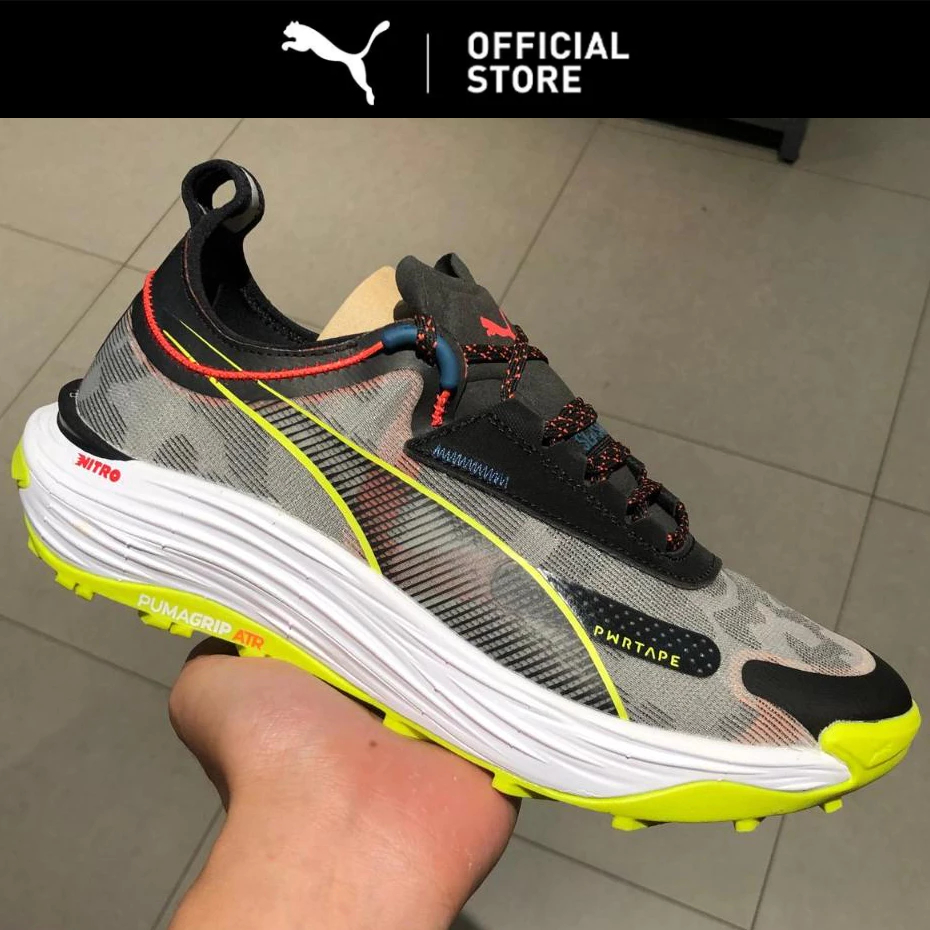 Puma Sepatu Olahraga Lari Outdoor Voyage Nitro 3 Black-Lime Pow-Activ 377745 06