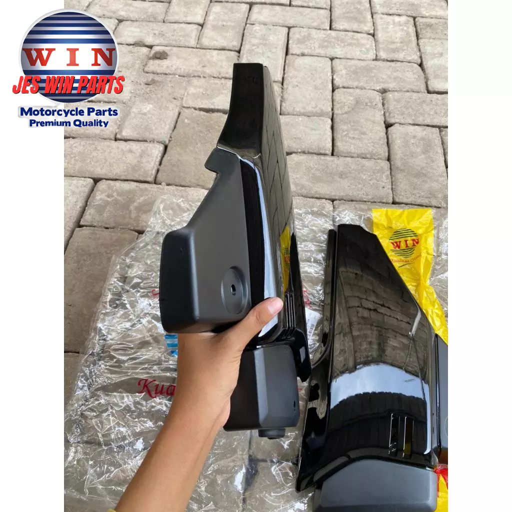 Tutup Aki GL PRO - GL MAX (KANAN & KIRI) Original WIN / BOX SAMPING AKI