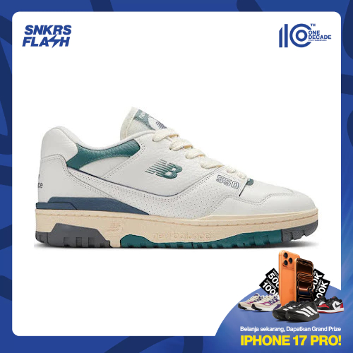 NEW BALANCE 550 White Green Sepatu Sneakers Pria - BB550PTB - Size 43