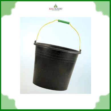 GM Ember Cor 22 Liter Anti Pecah / Ember Hitam Bergagang 22L Tebal / Ember Plastik Besar / Ember Air