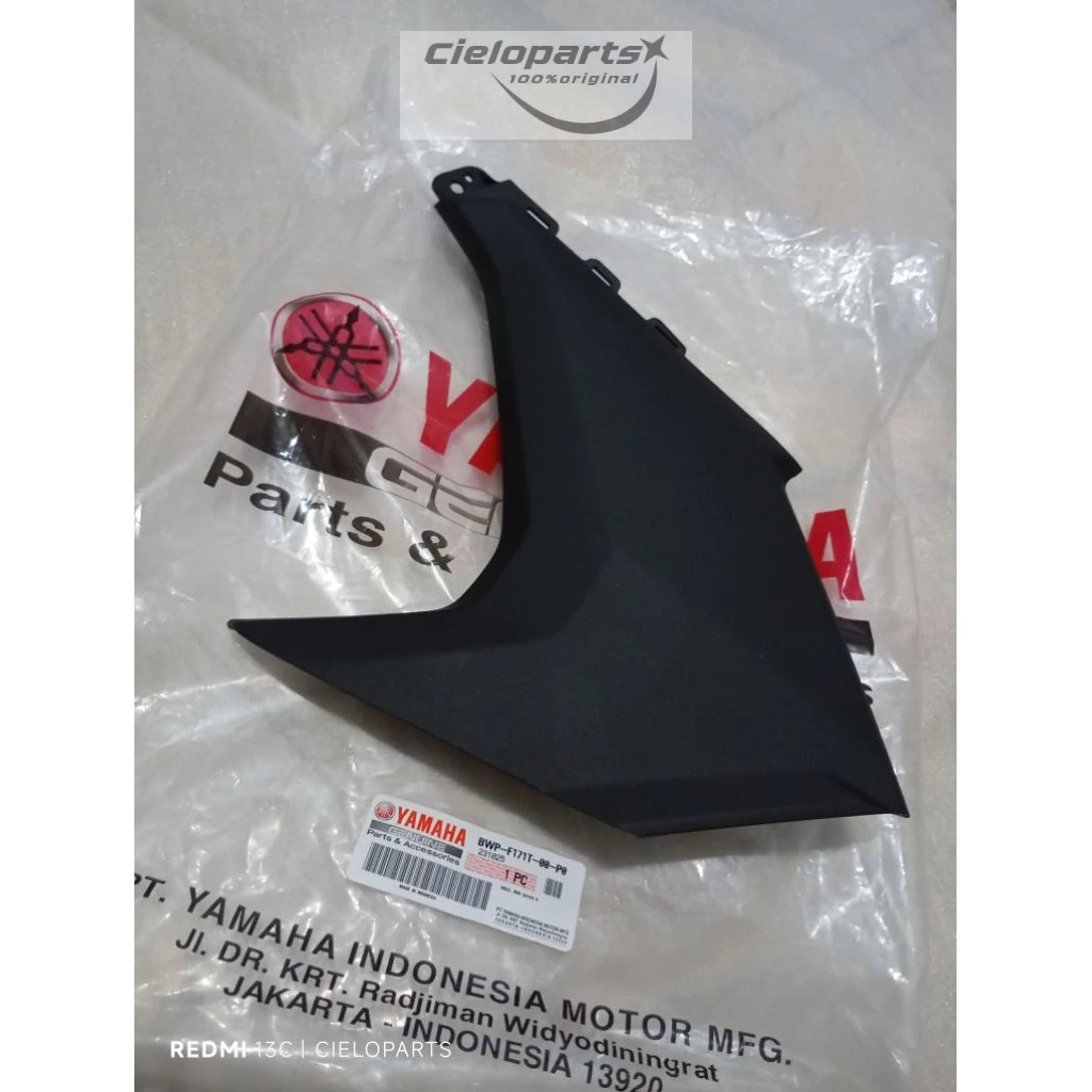 COVER BAWAH JOK SIRIP DEPAN KIRI  HITAM DOFF NEW AEROX 155 ALPHA TURBO BWP-F171T-00-P0 100%ORIGINAL 