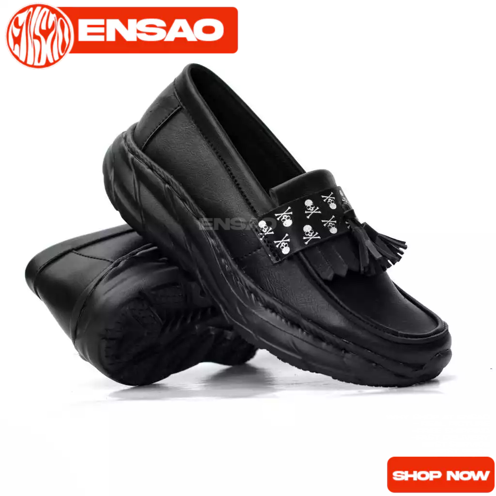 Sepatu Sneakers Pria Hitam Kulit Sintetis