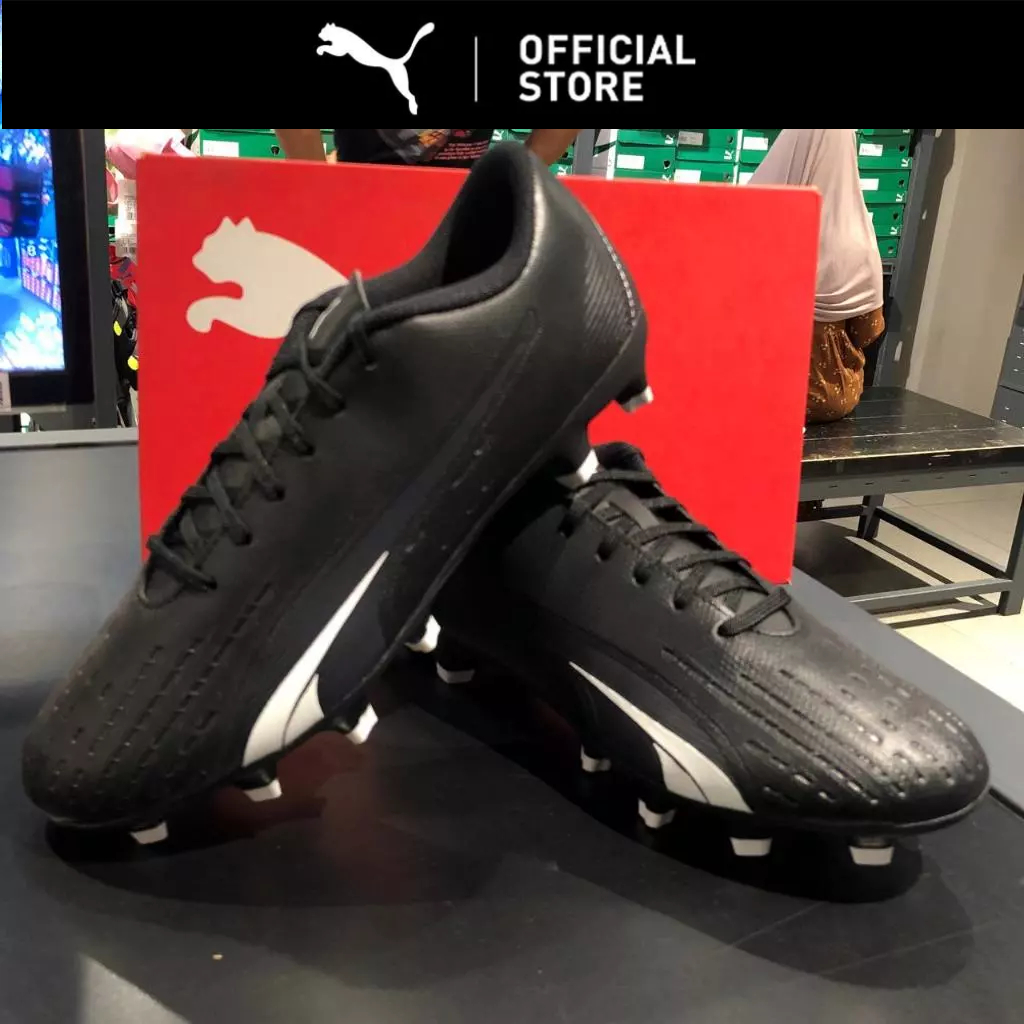 Puma Sepatu Bola Ultra Play Fg/Ag Black- White 107224 02