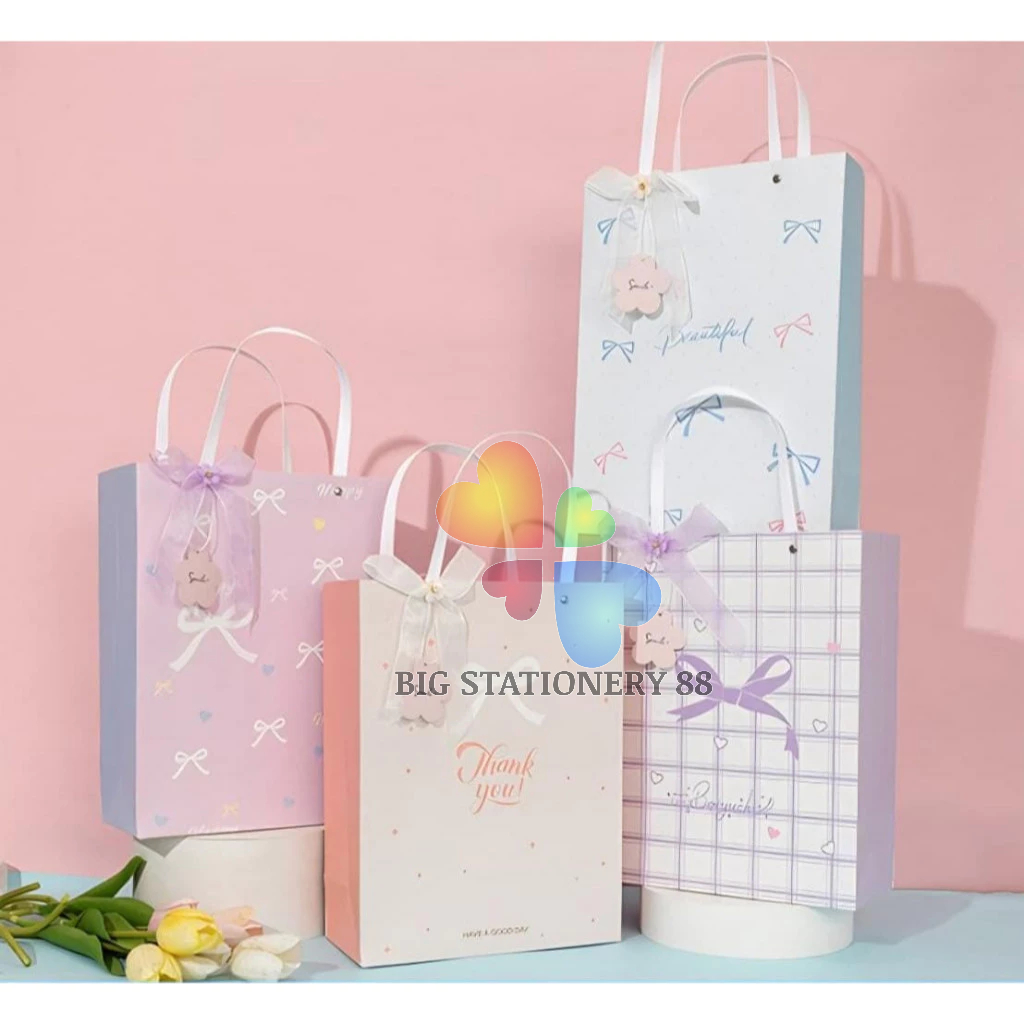 Paper Bag souvenir Import fancy/paper bag kado /paper bag elegan bentuk tegak