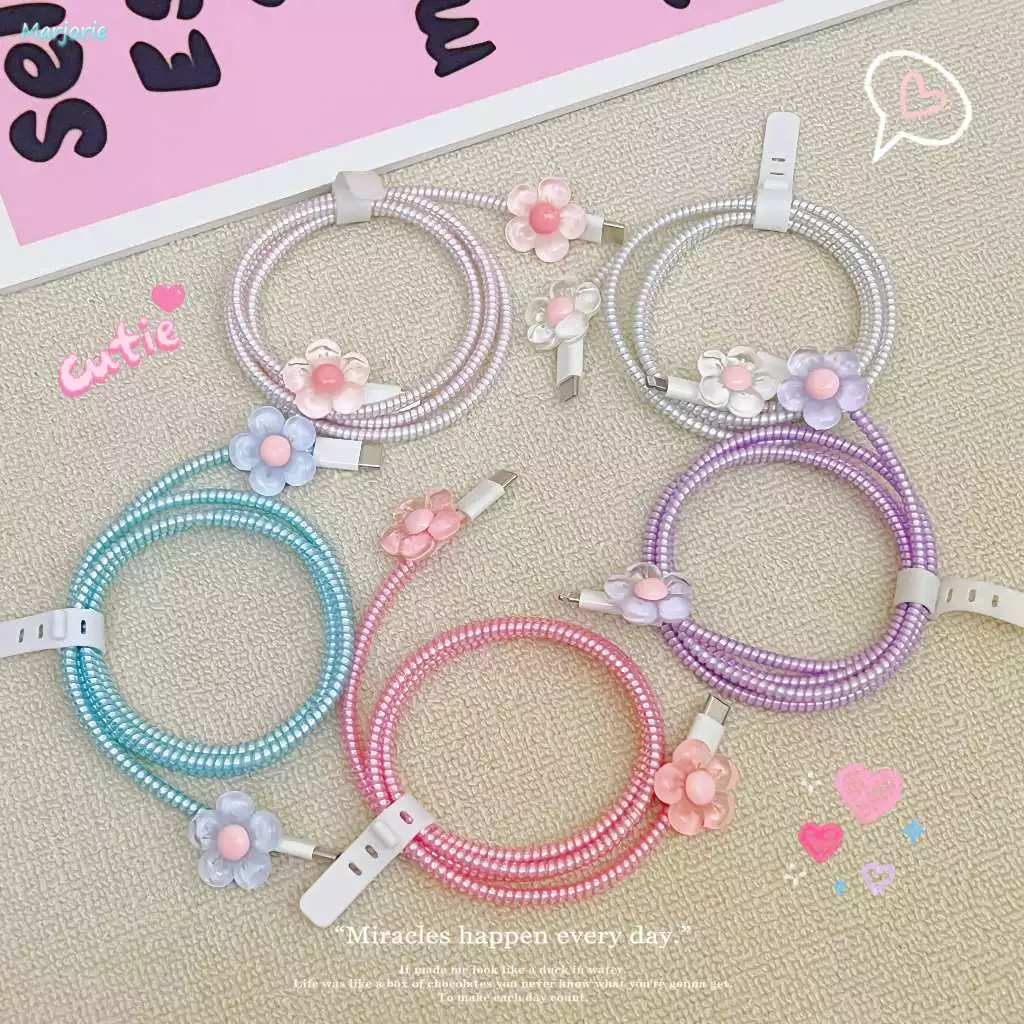 1 Set 4 item Pelindung Kabel Carger Motif Bunga Pelindung Kabel Data Kawat Kabel Data HP Untuk Iphon