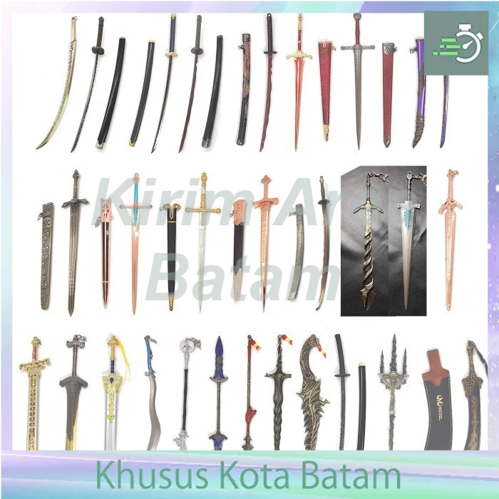 Gantungan 22 cm pedang elden ring hand of malenia